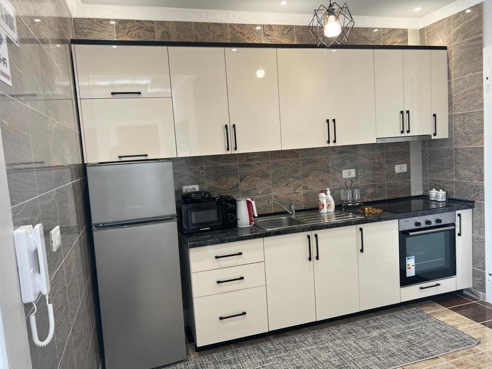Fishta Apartments Q5 34 Велипойе Экстерьер фото